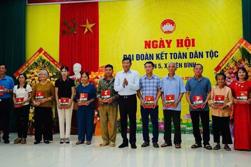 Tưng bừng Ngày hội Đại đoàn kết toàn dân tộc tại xã Yên Bình