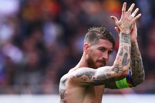 Hết trung vệ, Real cũng không chọn Ramos