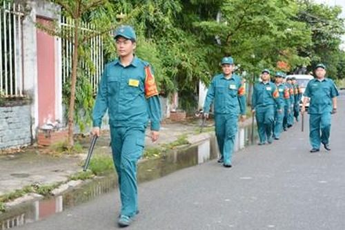 Chính quy từ dân quân cấp xã