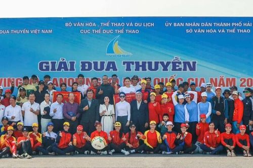 Đua thuyền TPHCM xếp nhất nội dung rowing tại giải vô địch quốc gia 2024