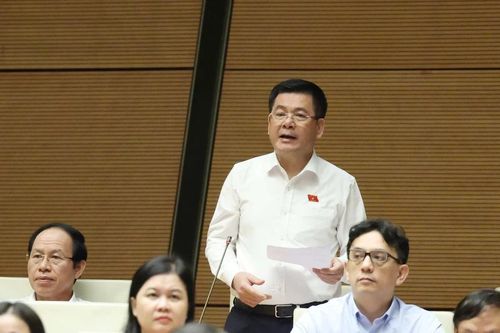 Bộ trưởng Bộ Công thương ủng hộ cấm thuốc lá điện tử, thuốc lá nung nóng