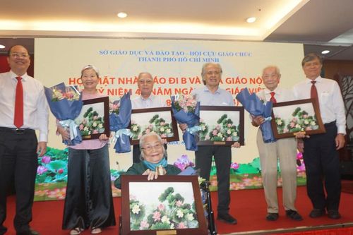 Gặp gỡ, tri ân nhà giáo đi B, nhà giáo nội đô năm 2024