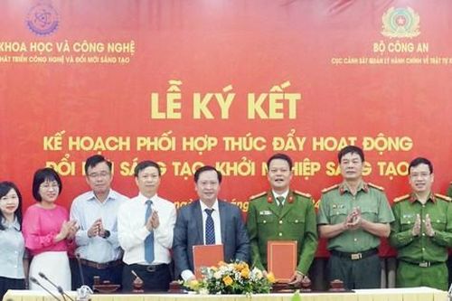 Bộ Công an phối hợp Bộ KH&CN thúc đẩy 'Hoạt động đổi mới sáng tạo, khởi nghiệp sáng tạo'
