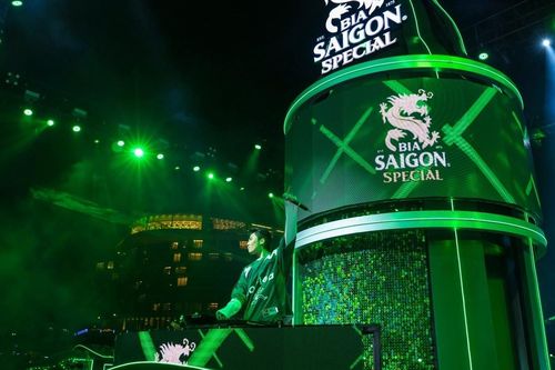 Hơn 1.000 người mừng 'khoảnh khắc đầu tiên đặc biệt' với Bia Saigon Special