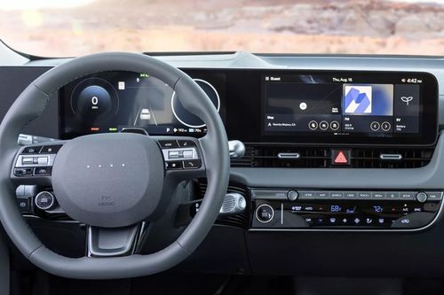 Hyundai quay lại với nút bấm vật lý vì khách hàng ghét dùng màn hình cảm ứng