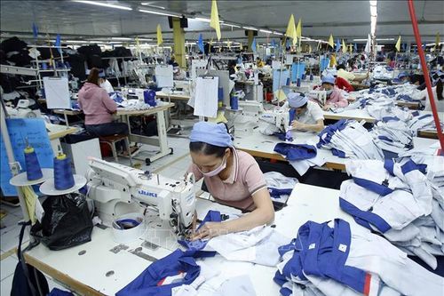 Indonesia điều tra gia hạn áp thuế tự vệ toàn cầu với một số sản phẩm may mặc