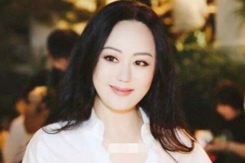 Nữ diễn viên 'hồng nhan họa thủy': Từng khiến 2 đại gia phá sản, U60 vẫn sở hữu nhan sắc xinh đẹp