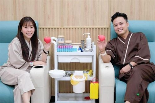 Mối quan hệ của Hồng Đăng và vợ hiện ra sao?