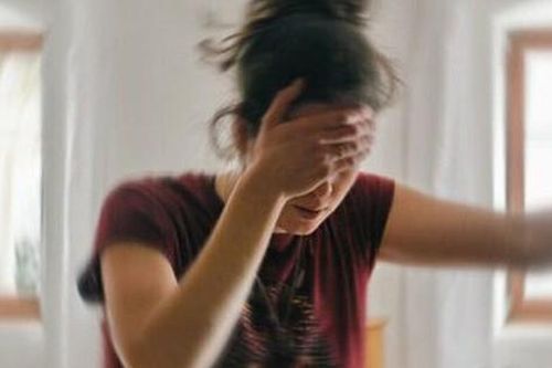Đứng dậy tim đập nhanh nguy hiểm như thế nào?