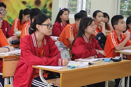 Lợi và hại khi trường siết học sinh dùng điện thoại - Bài 3: Nên tạo môi trường học tập tích cực và trách nhiệm, thay vì cấm đoán
