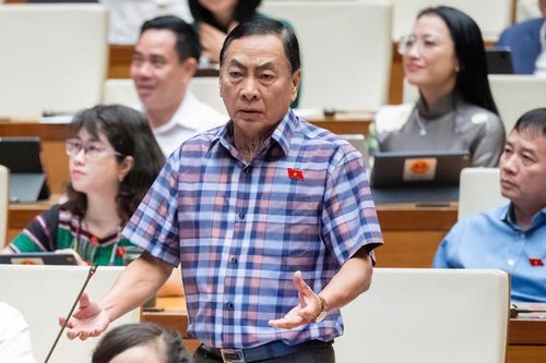 Chất vấn Thống đốc Ngân hàng Nhà nước về việc ngân hàng chỉ bán ra mà không mua lại vàng miếng