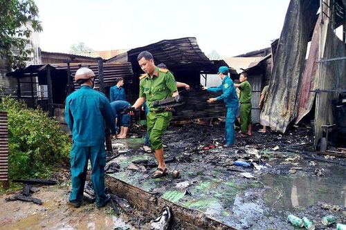 Hỏa hoạn thiệt hại 2 căn nhà ở xã Khánh Bình