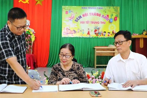 Chuẩn bị chu đáo nhân sự cho công tác bầu trưởng thôn, tổ trưởng tổ dân phố
