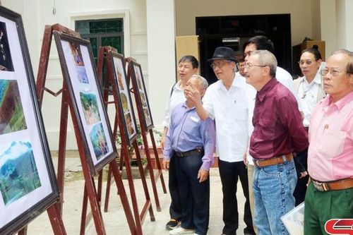 Xây dựng và phát triển VHNT trong thời kỳ mới