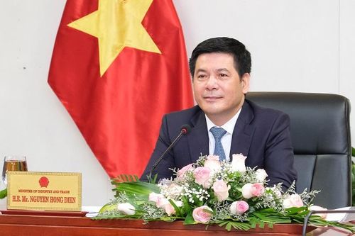 Bộ trưởng Bộ Công Thương Nguyễn Hồng Diên: Điều cần làm trước mắt và lâu dài là chăm lo, bồi đắp nguồn lực trong nước