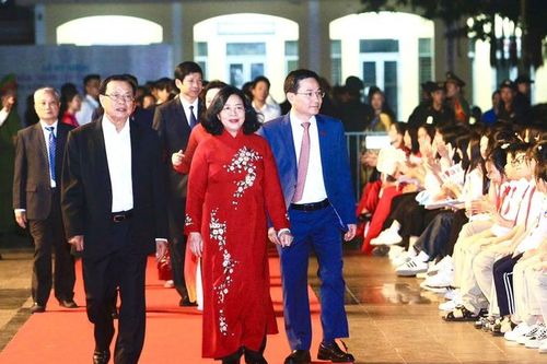 Kỷ niệm 100 năm thành lập thị xã Sơn Tây (Hà Nội)
