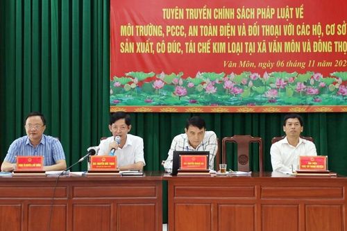 Bắc Ninh: Lập chốt chặn xe chở phế liệu vào làng nghề Mẫn Xá