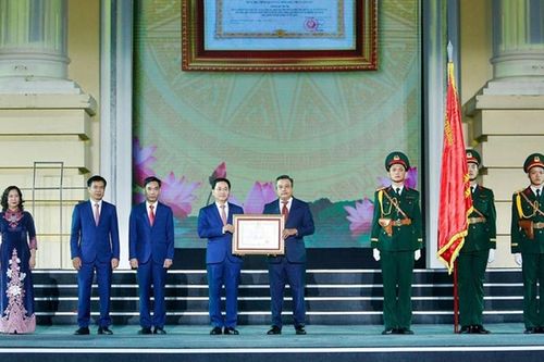 Hà Nội: Kỷ niệm 100 năm thành lập thị xã Sơn Tây