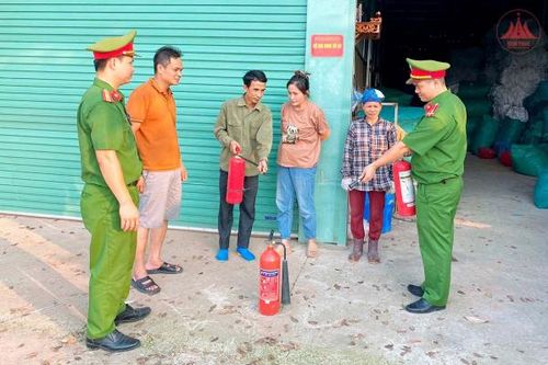 Vĩnh Phúc triển khai hiệu quả mô hình Tổ bảo vệ an ninh trật tự ở cơ sở