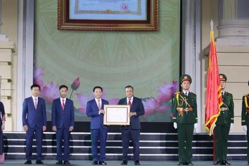 Sơn Tây góp phần xây dựng Thủ đô 'Văn minh, văn hiến, hiện đại'