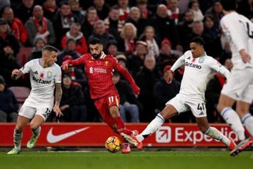 Liverpool bức phá, Man City hụt hơi
