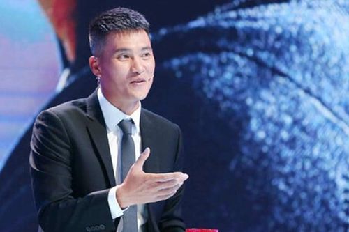 CLB SLNA thông báo mời Lê Công Vinh làm trợ lý HLV