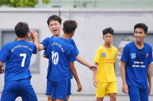 Ngày thi đấu 5: 'Huynh đệ tương tàn' vì tấm vé đi tiếp