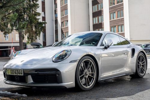 Ảnh thực tế Porsche 911 Turbo 50 Years trị giá 18,7 tỷ đồng