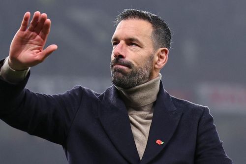 MU chia rẽ khi Van Nistelrooy rời đi