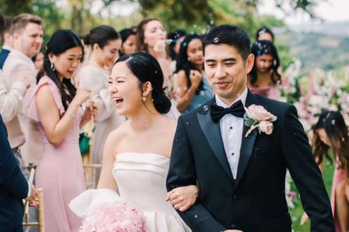 Bỏ tiệc cưới xa hoa, cặp đôi Hàn Quốc từ thiện 5 triệu won