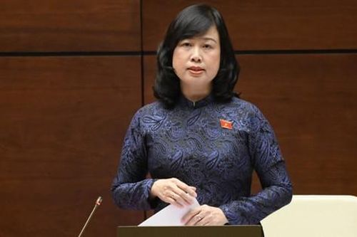 Sửa đổi, hoàn thiện chính sách tiền lương, chế độ ưu đãi, tiền trực,... đối với nhân viên y tế