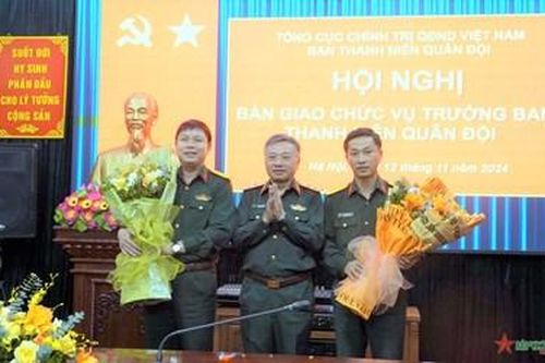 Bàn giao chức vụ Trưởng ban Thanh niên Quân đội