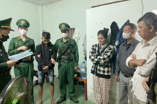 Đồn biên phòng Hải Vân một ngày bắt 2 vụ mua bán, tàng trữ trái phép chất ma túy