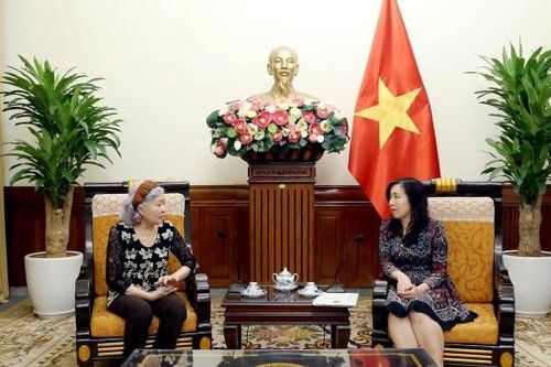 Thứ trưởng Lê Thị Thu Hằng: Bà Tố Nga là tấm gương về sự đấu tranh không mệt mỏi vì hòa bình và công lý