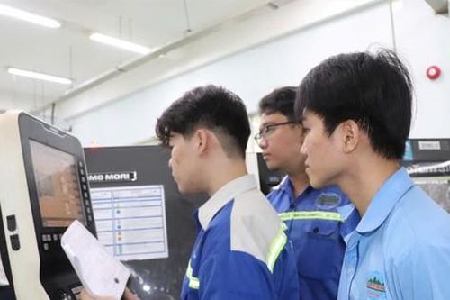 Lo nguồn nhân lực cho sân bay Long Thành