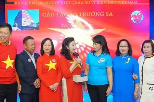Ban liên lạc người Việt châu Âu 'Vì biển đảo Việt Nam' có trưởng ban mới