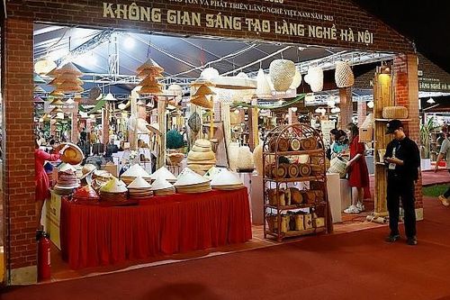 Nhiều hoạt động hấp dẫn tại Festival sản phẩm nông nghiệp và làng nghề Hà Nội 2024