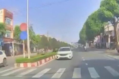 Xác minh 2 vụ ô tô chạy ngược chiều giữa phố ở Đồng Nai