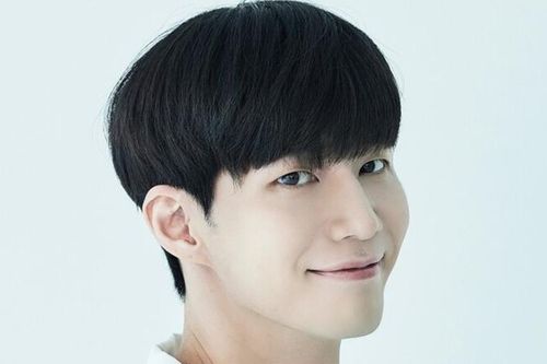 Diễn viên Song Jae Rim 'Mặt trăng ôm mặt trời' bất ngờ qua đời ở tuổi 39