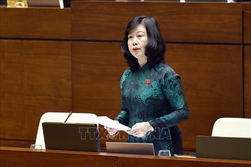 Bộ trưởng Bộ Y tế trả lời về củng cố 'ba chân kiềng' của ngành Y tế