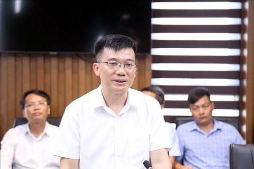 Cử tri đề nghị cần có giải pháp 'mạnh' để làm sạch không gian mạng