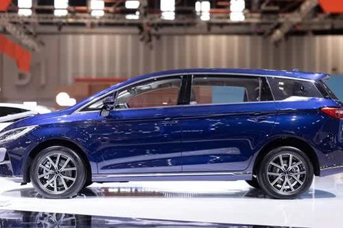 Đánh giá BYD M6 vừa lên kệ tại Việt Nam, giá 756 triệu đồng, cạnh tranh cùng Mitsubishi Xpander