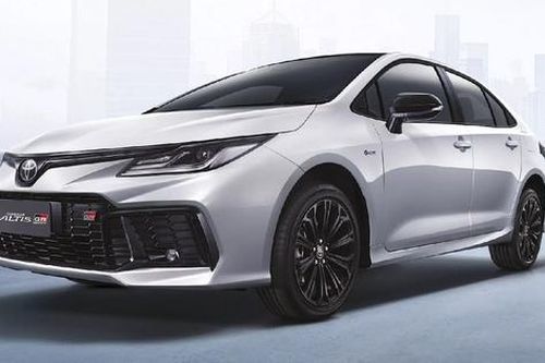 Toyota Corolla Altis GR Sport ra mắt tại Thái Lan, giá từ 832 triệu đồng