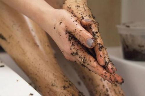 'Mách lẻo' 3 bí quyết tận dụng bã cà phê trong làm đẹp