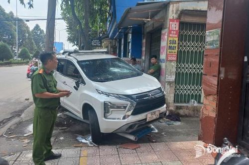 Tập trung xử lý các vụ liên quan đến 'hàng nóng'