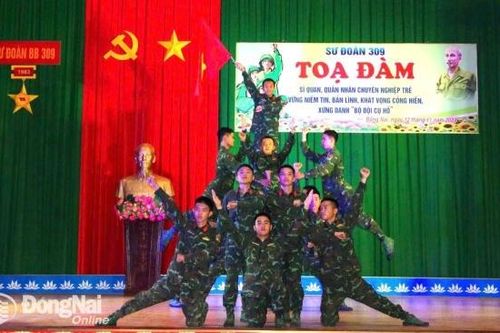 Vững niềm tin, bản lính, khát vọng, cống hiến, xứng danh Bộ đội Cụ Hồ