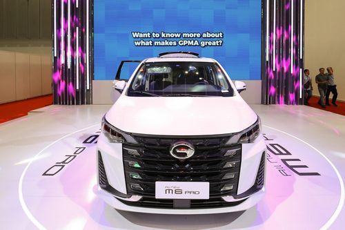 Triển lãm ô tô và xe máy Việt Nam 2024 báo hiệu nhiều thay đổi trong ngành