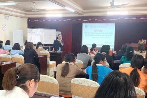 65 đại biểu được tập huấn nâng cao năng lực vận hành Tổ truyền thông cộng đồng