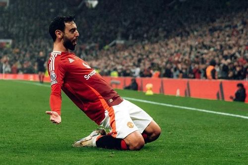Manchester United tiếp đà thắng lợi, London lẫn lộn buồn vui