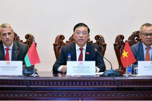 Nhóm Nghị sĩ hữu nghị Việt Nam - Belarus họp trực tuyến với Nhóm công tác của Quốc hội Cộng hòa Belarus
